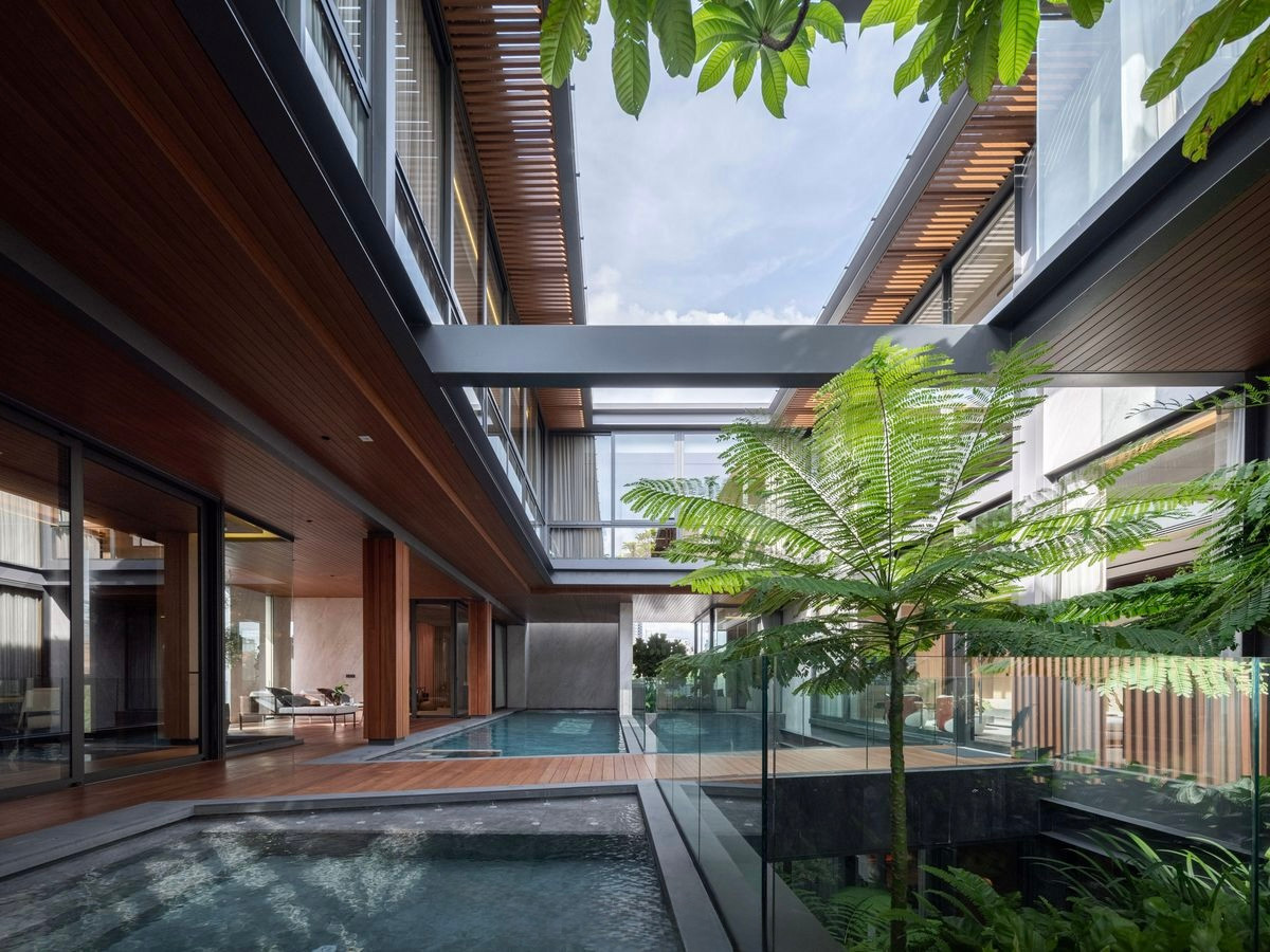 ขายบ้านบางซื่อ วงศ์สว่าง เตาปูน : Sonle Residences: 180sqwah 1,365sqm. 5bed 8bath 3storey private pool 260,000,000 Am: 0656199198