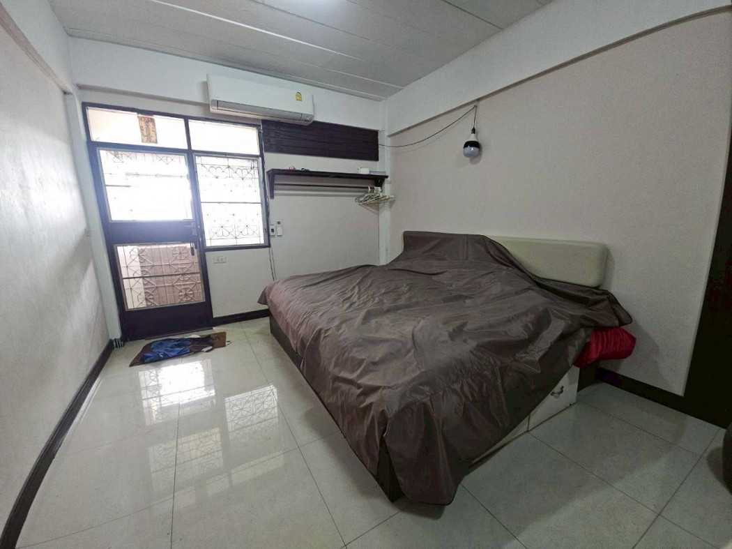 For RentCondoRama 2, Bang Khun Thian : Condo for rent, nicely decorated, near expressway, 26 sq m. 4th Fl.