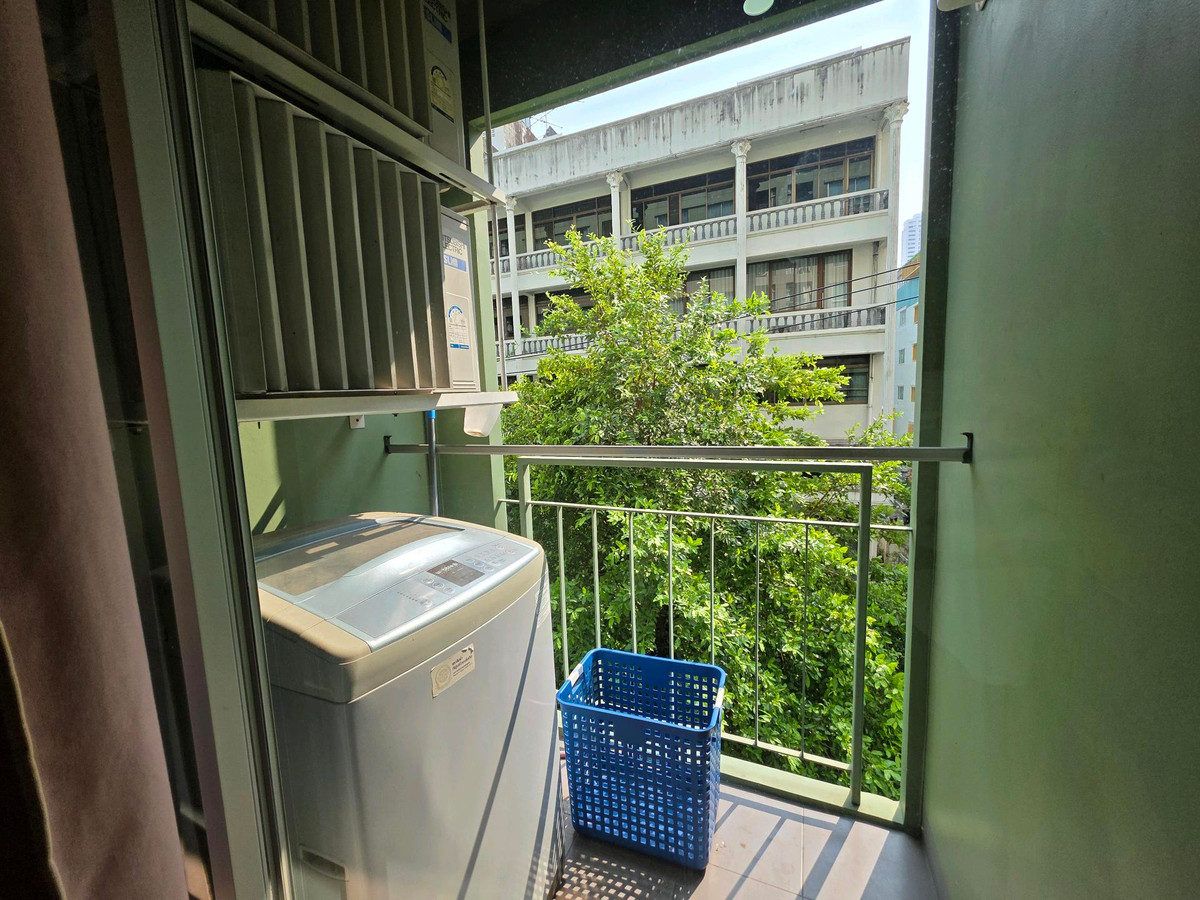 ให้เช่าคอนโดคลองเตย กล้วยน้ำไท : ให้เช่า คอนโดลุมพินี เพลส พระราม 4 - รัชดาภิเษก 1 ห้องนอน 26.5 ตร.ม สะอาด สงบ ติด MRT ศูนย์สิริกิต