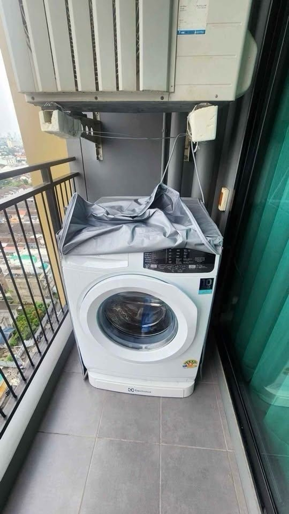 ให้เช่าคอนโดปิ่นเกล้า จรัญสนิทวงศ์ : 💙@condocurator 💙 ให้เช่า Thana Astoria เฟอร์นิเจอร์ครบ มีเครื่องซักผ้า [PM4767]