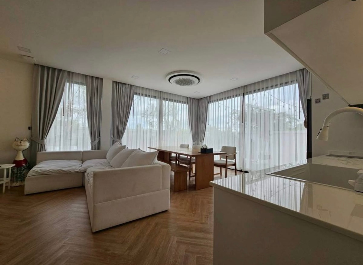 For SaleHouseNawamin, Ramindra : Nakarin Garden Village / 4 Bedrooms (FOR SALE), Nakarin Garden Village / 4 Bedrooms (FOR SALE) POON173