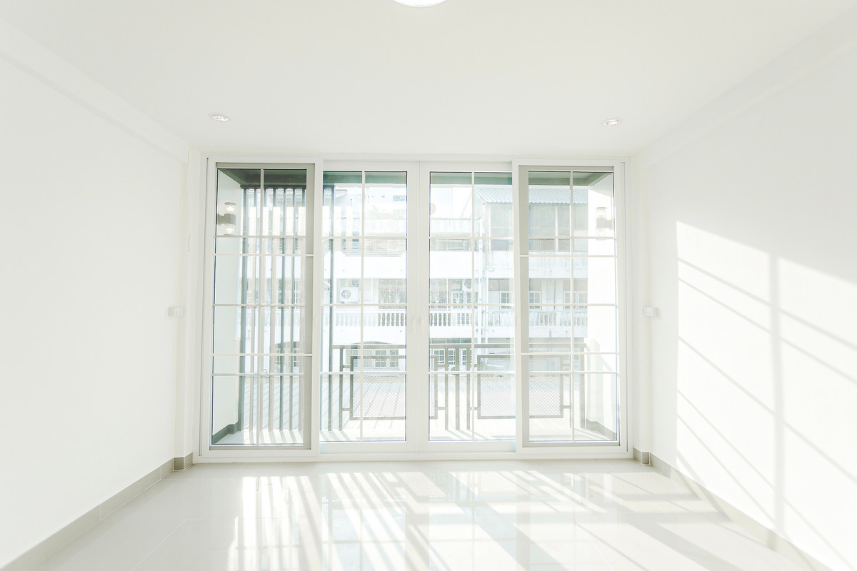 ขายอาคารพาณิชย์โชคชัย4 ลาดพร้าว71 : CB032♛♚อาคารพาณิชย์ 4 ห้องนอน ขาย⚝ลาดพร้าว♜MRT ภาวนา∞065-9423251,099-5919653▚Line@sureresidence