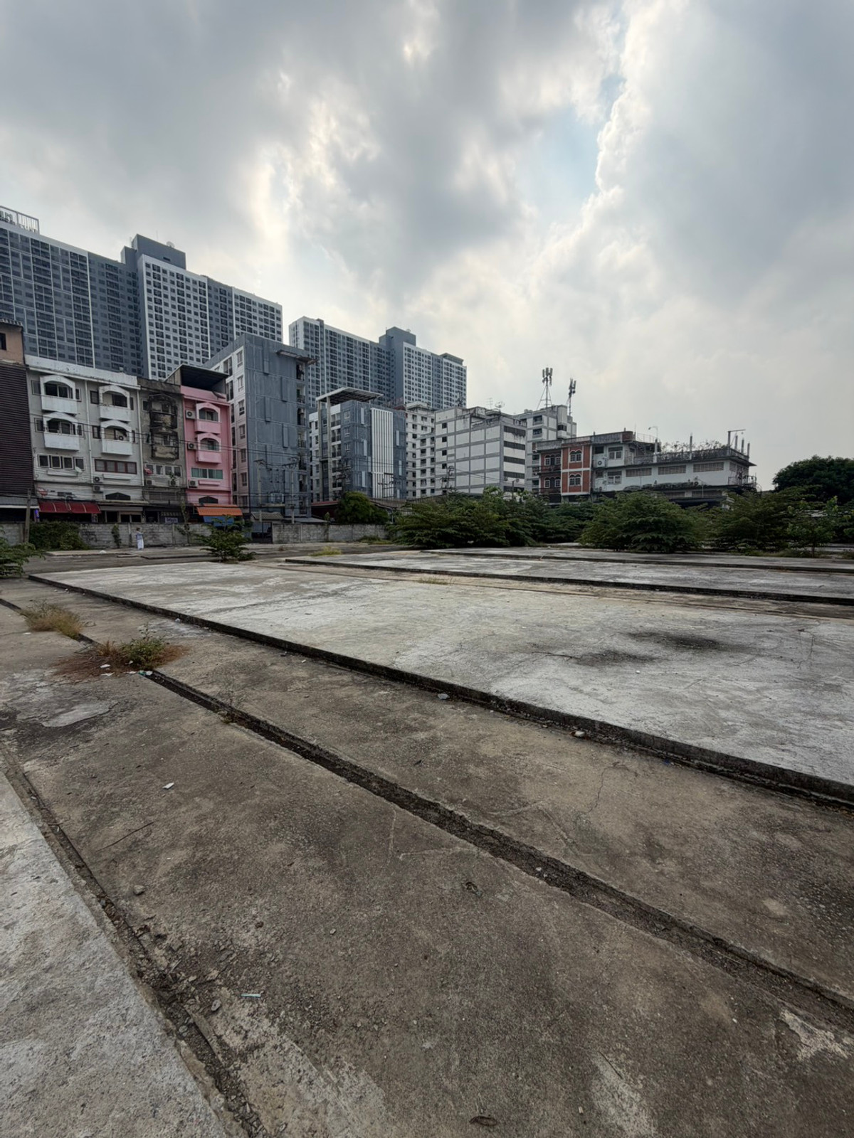 For SaleLandBang kae, Phetkasem : Land for sale 929 sq m 140 million