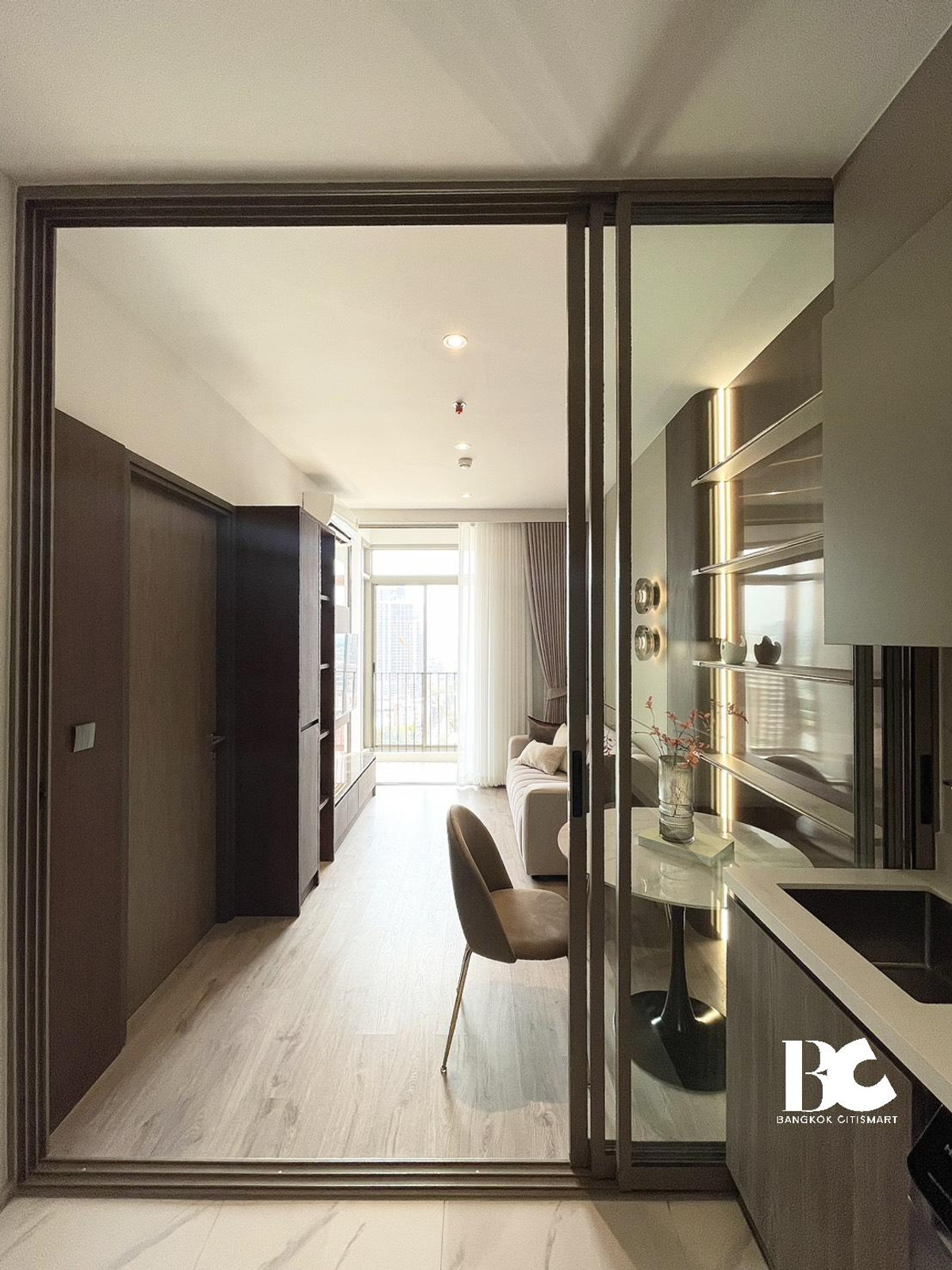 ให้เช่าคอนโดสุขุมวิท อโศก ทองหล่อ : 🔥 Brand new 1 bedroom for rent at Rhythm ekkamai estate 🔥