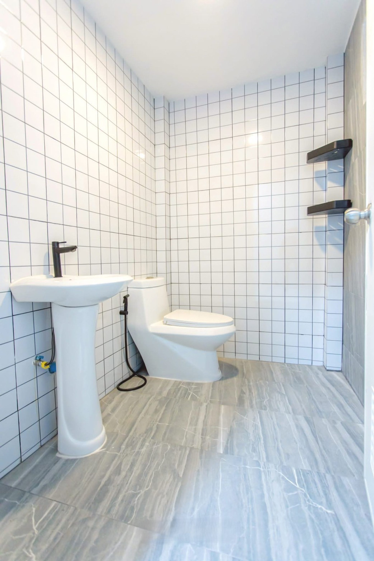 ขายอาคารพาณิชย์นวมินทร์ รามอินทรา : CB010♛♚อาคารพาณิชย์ ขาย 2 ห้องนอน⚝นวมินทร์♜ใกล้ตลาดปัฐวิกรณ์∞099-5919653,065-9423251▚Line@sureresidence