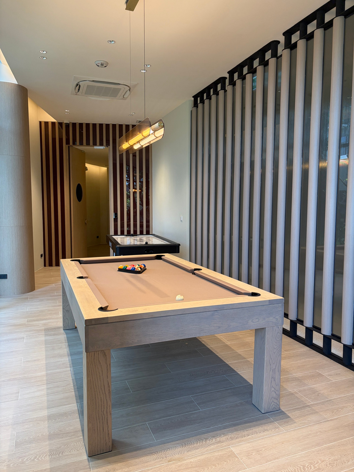 ให้เช่าคอนโดเลียบทางด่วนรามอินทรา : ✨ ปล่อยเช่าคอนโด Noble Create รามอินทรา – เกษตรนวมินทร์  วิวสระ | ห้องสวยสไตล์มินิมอล | พร้อมอยู่