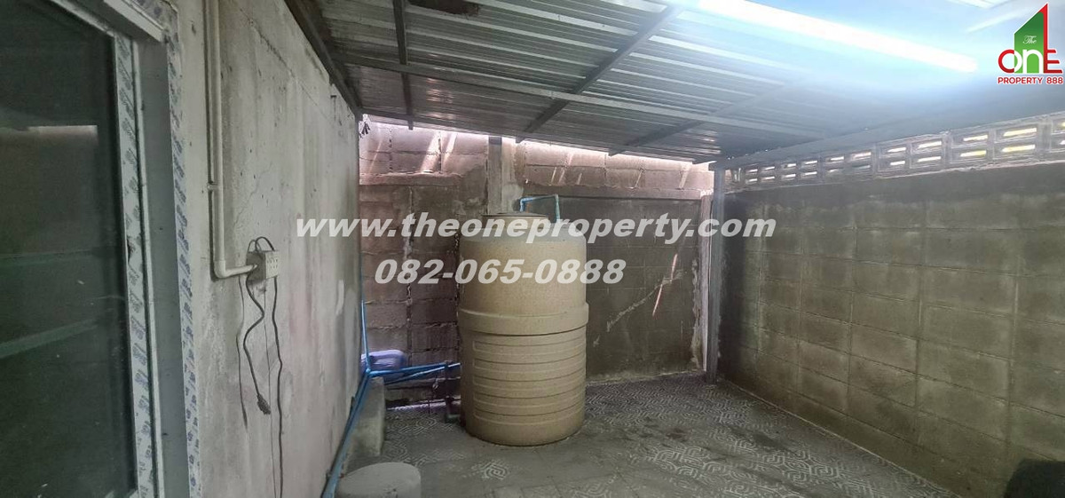 ขายอาคารพาณิชย์นครปฐม : อาคารพาณิชย์ 4.5 ชั้นหลังริม 20 ตรว. ซ.เพชรเกษม99แยก2 ถ.เพชรเกษม ต.อ้อมใหญ่ อ.สามพราน จ.นครปฐม