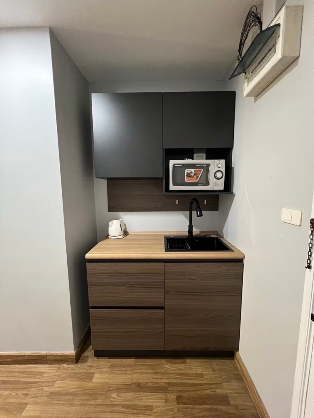 ให้เช่าคอนโดเกษตร นวมินทร์ ลาดปลาเค้า : 💥 ให้เช่าคอนโด บ้านนวธารา (Baan Navatara Condo)
💰 ค่าเช่าเพียง 17,000 บาท / เดือน