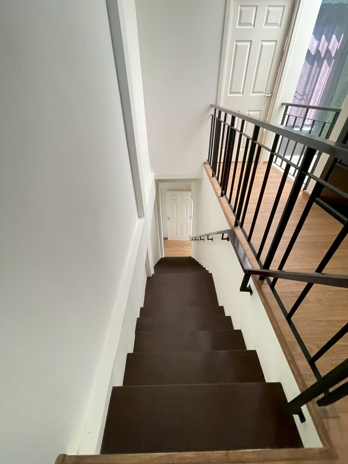 ให้เช่าทาวน์โฮมพระราม 5 ราชพฤกษ์ บางกรวย : ให้เช่า ทาวน์โฮม 3 ชั้น พร้อมอยู่ เปี่ยมสุข ติดถนนกาญจนาภิเษก ใกล้ รร.เทพศิรินทร์ นนทบุรี ทางด่วน ศรีรัช 