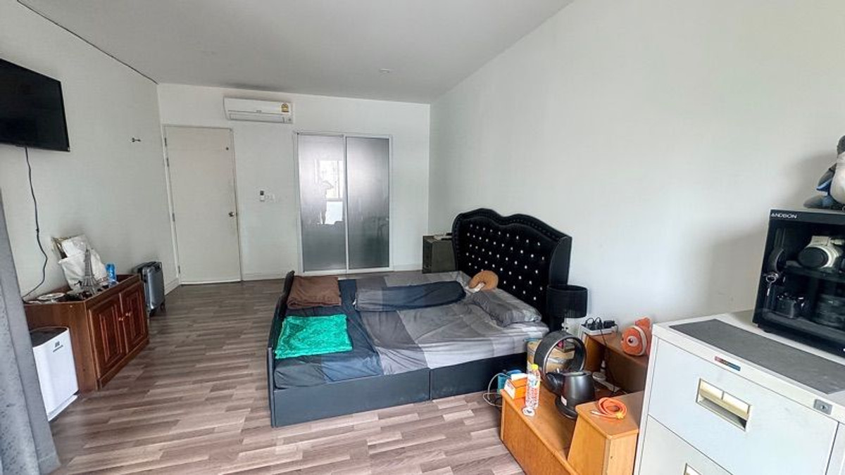 ขายทาวน์โฮมนวมินทร์ รามอินทรา : 19.4ตรว 3นอน3น้ำ ทาวน์โฮม 3 ชั้น Bless Town Ramintra 127 