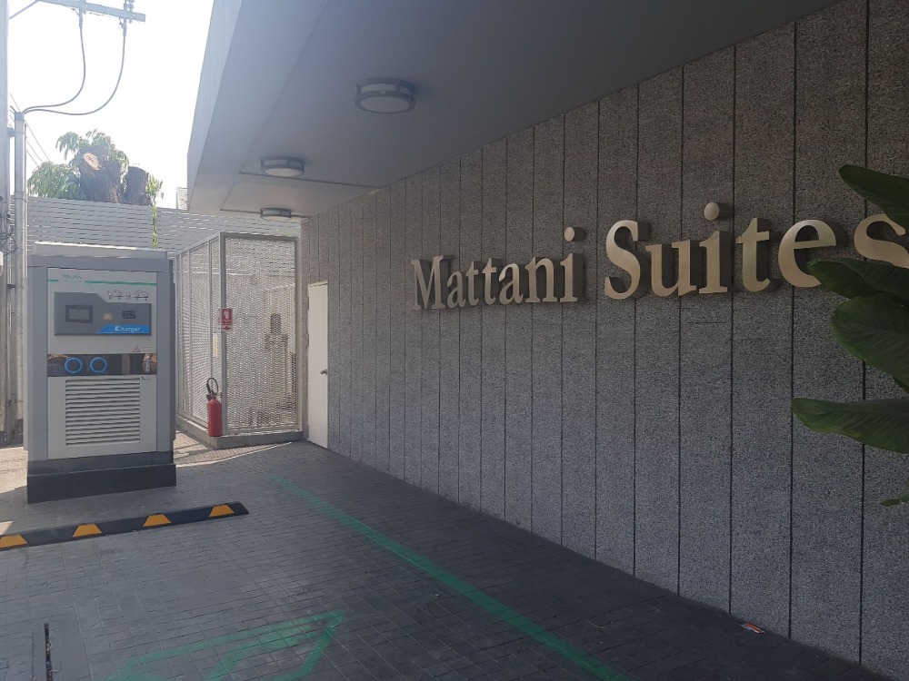 ให้เช่าคอนโดสุขุมวิท อโศก ทองหล่อ : For Rent : Mattani Suites @ Ekkamai soi 22 80Sqm 2B2B (Pet friendly)