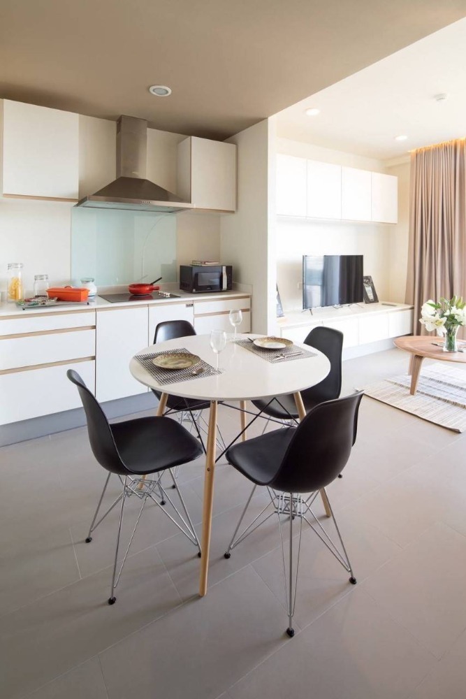 ให้เช่าคอนโดสุขุมวิท อโศก ทองหล่อ : For Rent : Mattani Suites @ Ekkamai soi 22 80Sqm 2B2B (Pet friendly)