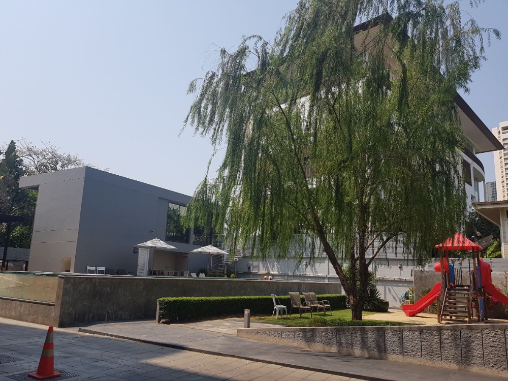 ให้เช่าคอนโดสุขุมวิท อโศก ทองหล่อ : For Rent : Mattani Suites @ Ekkamai soi 22 80Sqm 2B2B (Pet friendly)