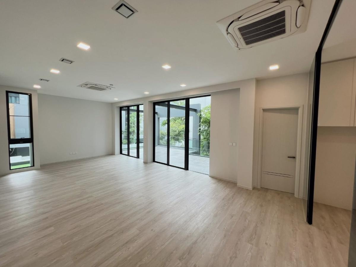 ขายบ้านพัฒนาการ ศรีนครินทร์ : VIVE Krungthep Kreetha | บ้านเดี่ยว Luxury ทิศเหนือ 4 นอน ราคา 58 MB. 📞: 065-626-5636 (คุณกี้)