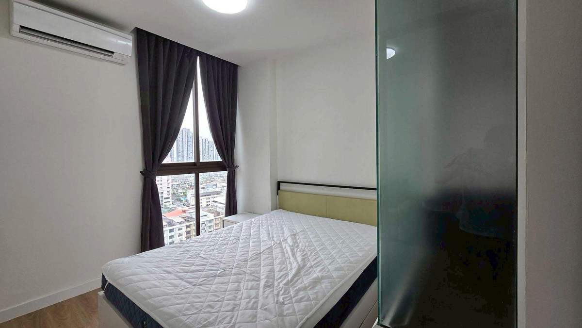 For RentCondoOnnut, Udomsuk : ✨ Beautiful newly renovated unit with full furniture at Ideo Mix Sukhumvit 103, right next to BTS Udom Suk 📍