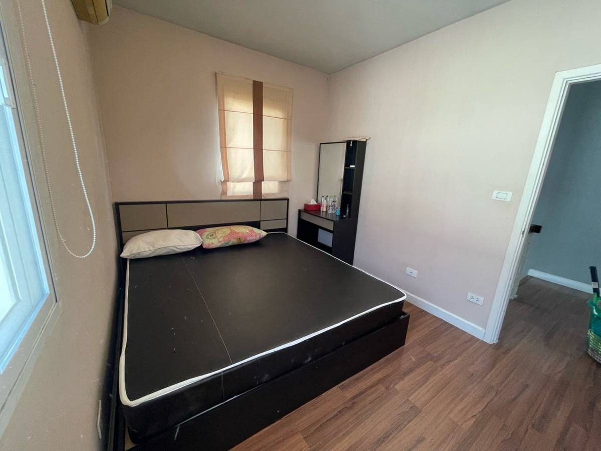 For RentHouseNonthaburi, Bang Yai, Bangbuathong : Townhome for rent, Pruksa Village Scenery 28 Bang Yai, near Central Westgate, only 5 minutes.