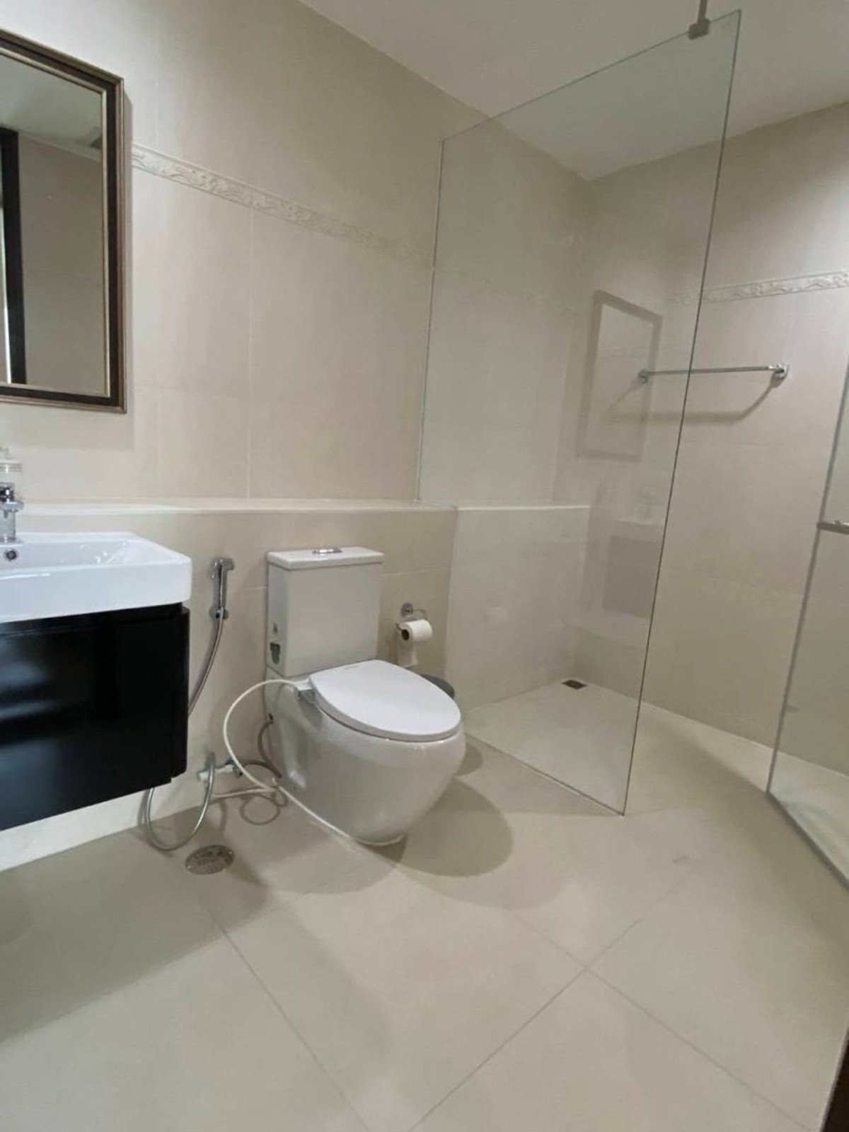 ให้เช่าคอนโดสุขุมวิท อโศก ทองหล่อ : ให้เช่า 🐱 The Lakes ☎️ 0912322009