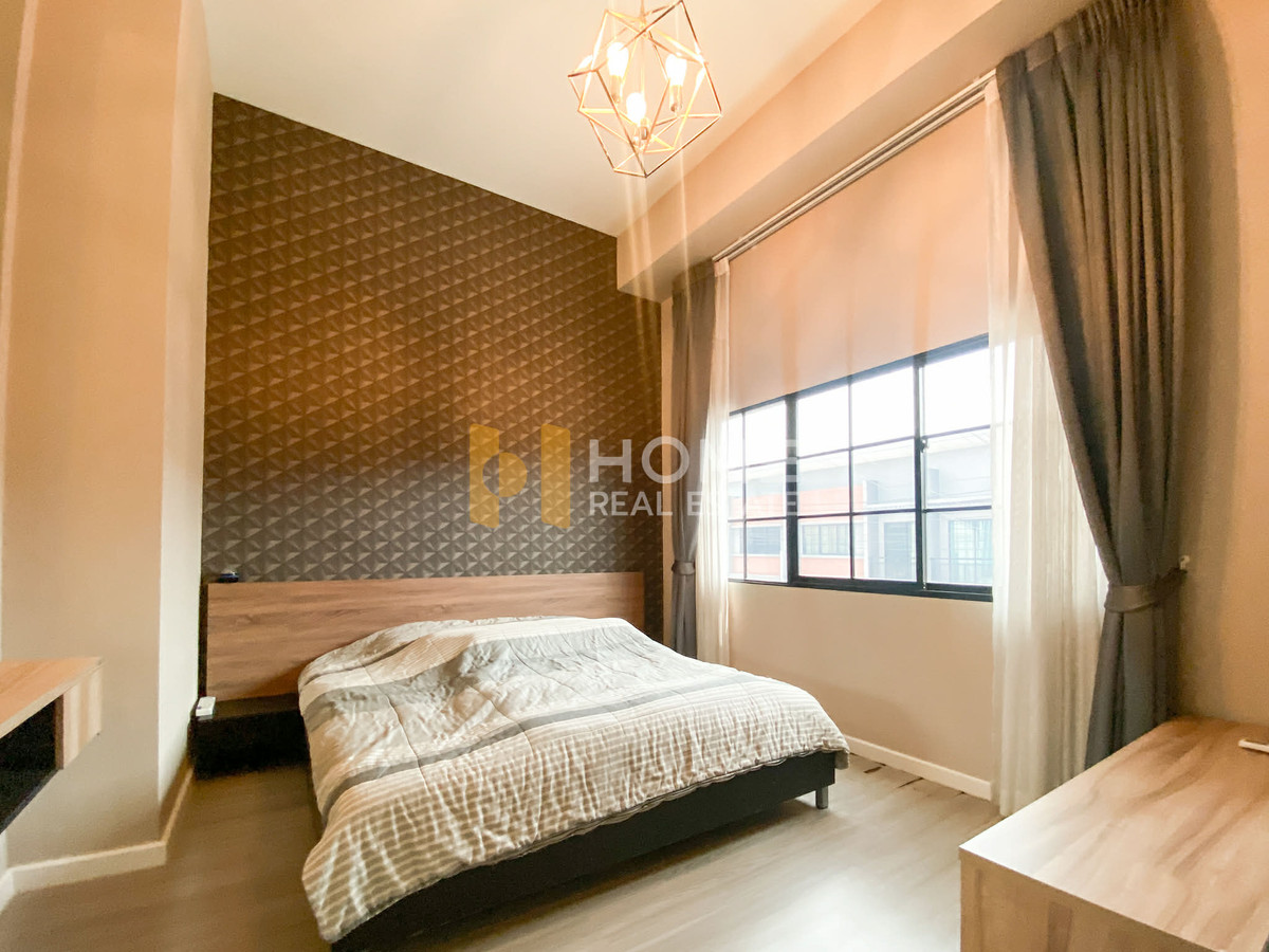 ขายทาวน์โฮมบางแค เพชรเกษม : 🔥 ราคาคุ้มสุดในโครงการ บิ้วอินทั้งหลัง พร้อมอยู่ทันที! ทาวน์โฮม สิริ เพลส กัลปพฤกษ์ - สาทร / 3 ห้องนอน (ขาย), Townhome Siri Place Kalapapruek - Sathorn / 3 Bedrooms (FOR SALE) BALL281