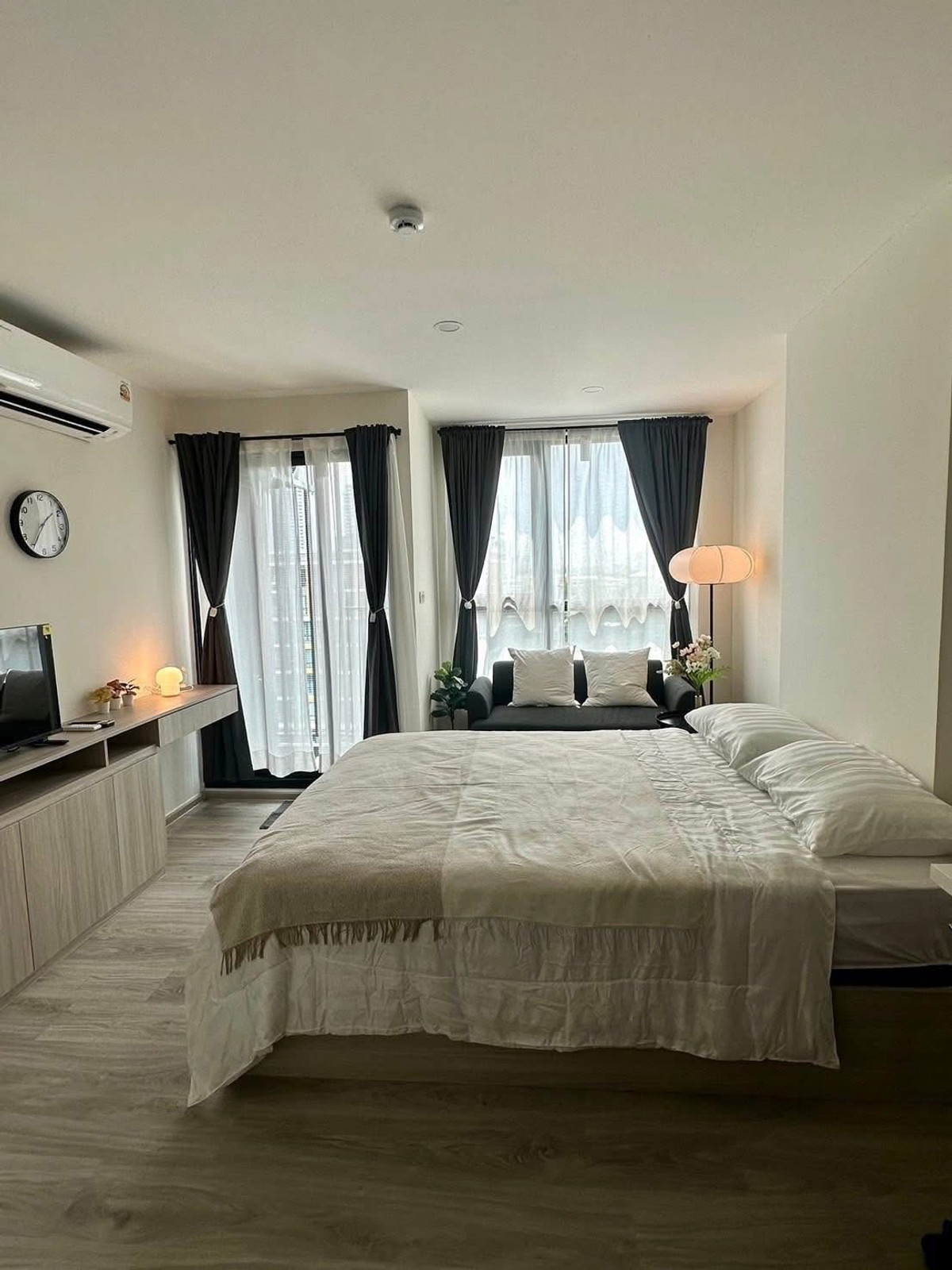 For RentCondoOnnut, Udomsuk : For Rent ✨ Origin Play Sri Udom Station ✨ Fully furnished with appliances, near the BTS Skytrain.