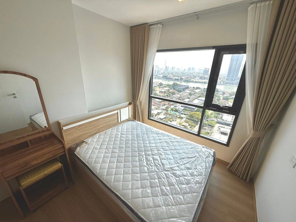 For RentCondoPinklao, Charansanitwong : ⭐️For rent 𝗖𝗵𝗮𝗽𝘁𝗲𝗿 𝗢𝗻𝗲 𝗦𝗽𝗮𝗿𝗸 𝗖𝗵𝗮𝗿𝗮𝗻 new condo, river view ⭐️