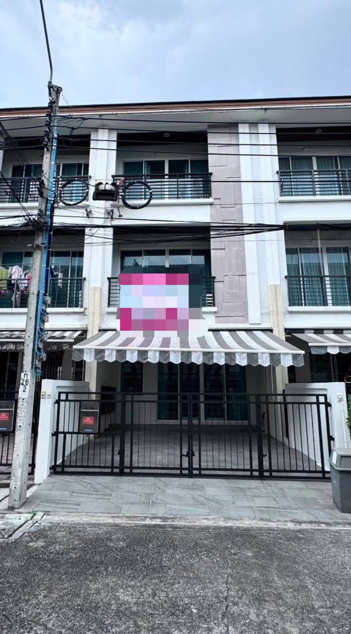 ขายทาวน์โฮมพัฒนาการ ศรีนครินทร์ : ขายทาวน์เฮ้าส์/ทาวน์โฮม  บ้านกลางเมือง เอส - เซ้นส์ ศรีนครินทร์ หนองบอน เขต ประเวศ กรุงเทพ CX-146194