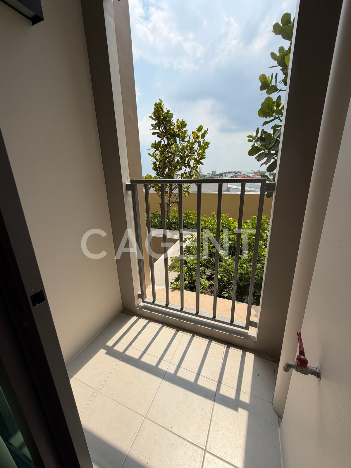 ให้เช่าคอนโดนครปฐม : Escent Nakhonpathom เอสเซ็นท์ นครปฐม คอนโด High Rise ติดเซ็นทรัล นครปฐม พร้อมส่วนกลางชั้นดาดฟ้า