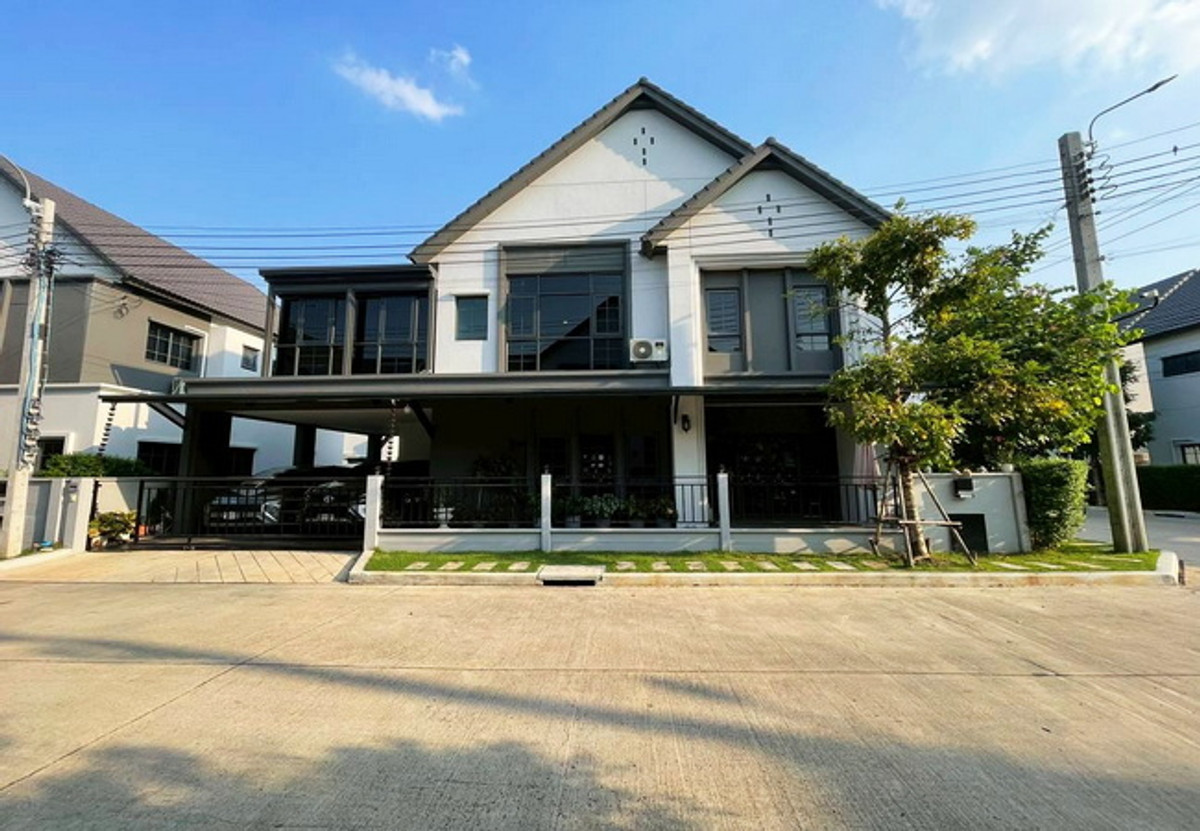 For SaleHouseRama5, Ratchapruek, Bangkruai : Single house for sale Centro Village Rama 5-Nakhon In, area 65.3 sq m, 2 floors, 6 bedrooms, 5 bathrooms, beautiful house, price negotiable.