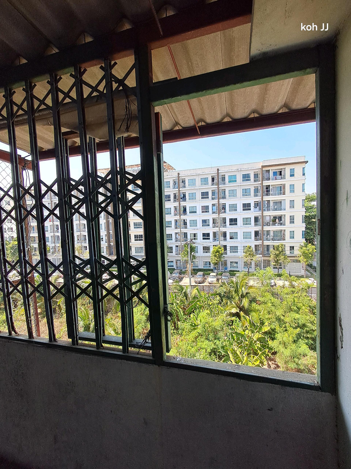 For RentShop HouseSamut Prakan,Samrong : Shophouse for rent, prime location! 4.5 floors, Soi Wat Dan 28 – cheapest price in this area, only 8,500