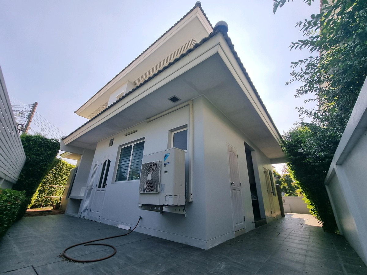 ให้เช่าบ้านนนทบุรี บางใหญ่ บางบัวทอง : ให้เช่าบ้านเดี่ยว ติดถนนราชพฤกษ์
หมู่บ้าน มัณฑนา ราชพฤกษ์ หลังมุม หน้าสวน ทำเลดี บ้านพร้อมเข้าอยู่