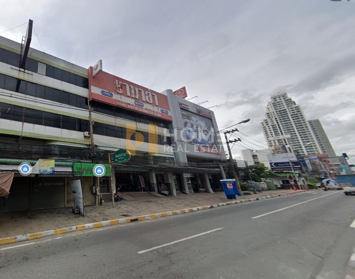 Shop HouseSriracha Laem Chabang Ban Bueng : Commercial building 4 units Sriracha Chonburi / 6 floors (for sale), Commercial building 4 units Sriracha Chonburi / 6 - Storey (FOR SALE) YEAN132