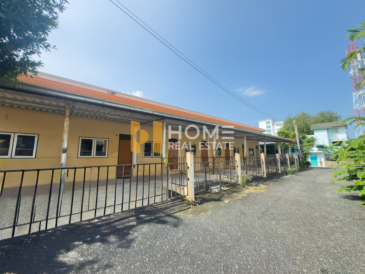 For SaleSriracha Laem Chabang Ban Bueng : Apartment with Land Soi 14 Bang Phra Sub Si Racha Dist Chonburi / 5 Bedrooms (FOR SALE) YEAN129