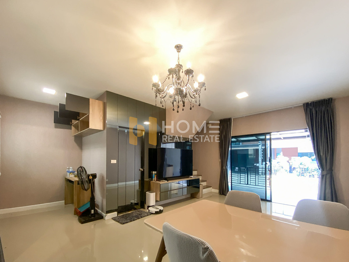 ขายทาวน์โฮมบางแค เพชรเกษม : 🔥 ราคาคุ้มสุดในโครงการ บิ้วอินทั้งหลัง พร้อมอยู่ทันที! ทาวน์โฮม สิริ เพลส กัลปพฤกษ์ - สาทร / 3 ห้องนอน (ขาย), Townhome Siri Place Kalapapruek - Sathorn / 3 Bedrooms (FOR SALE) BALL281