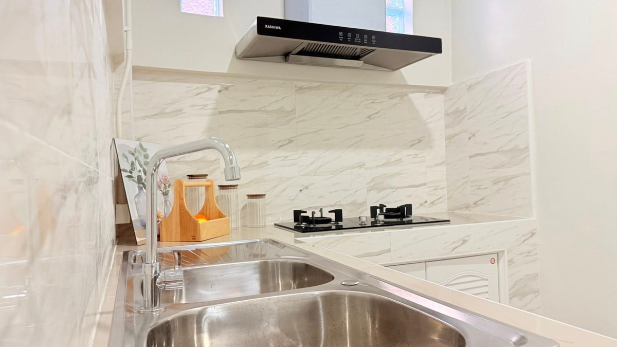 ขายทาวน์โฮมพัทยา บางแสน ชลบุรี สัตหีบ :  ทาวน์โฮม หมู่บ้านเพิ่มศิริ ซอยเขาตาโล / 3 ห้องนอน (ขาย), Townhome Permsiri Village Soi Khao Talo  / 3 Bedrooms (FOR SALE) BEWN108