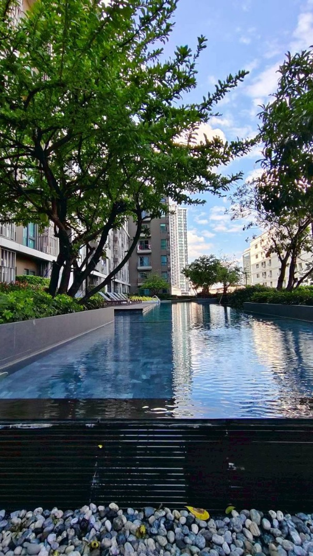 For SaleCondoRatchadapisek, Huaikwang, Suttisan : Centric Ratchada-Huai Khwang | 1BR 32.11 sq.m. Next to MRT Huai Khwang (0 m.), Good Condition | Price 3.29 MB. 📞 065-626-5636 (Kie)