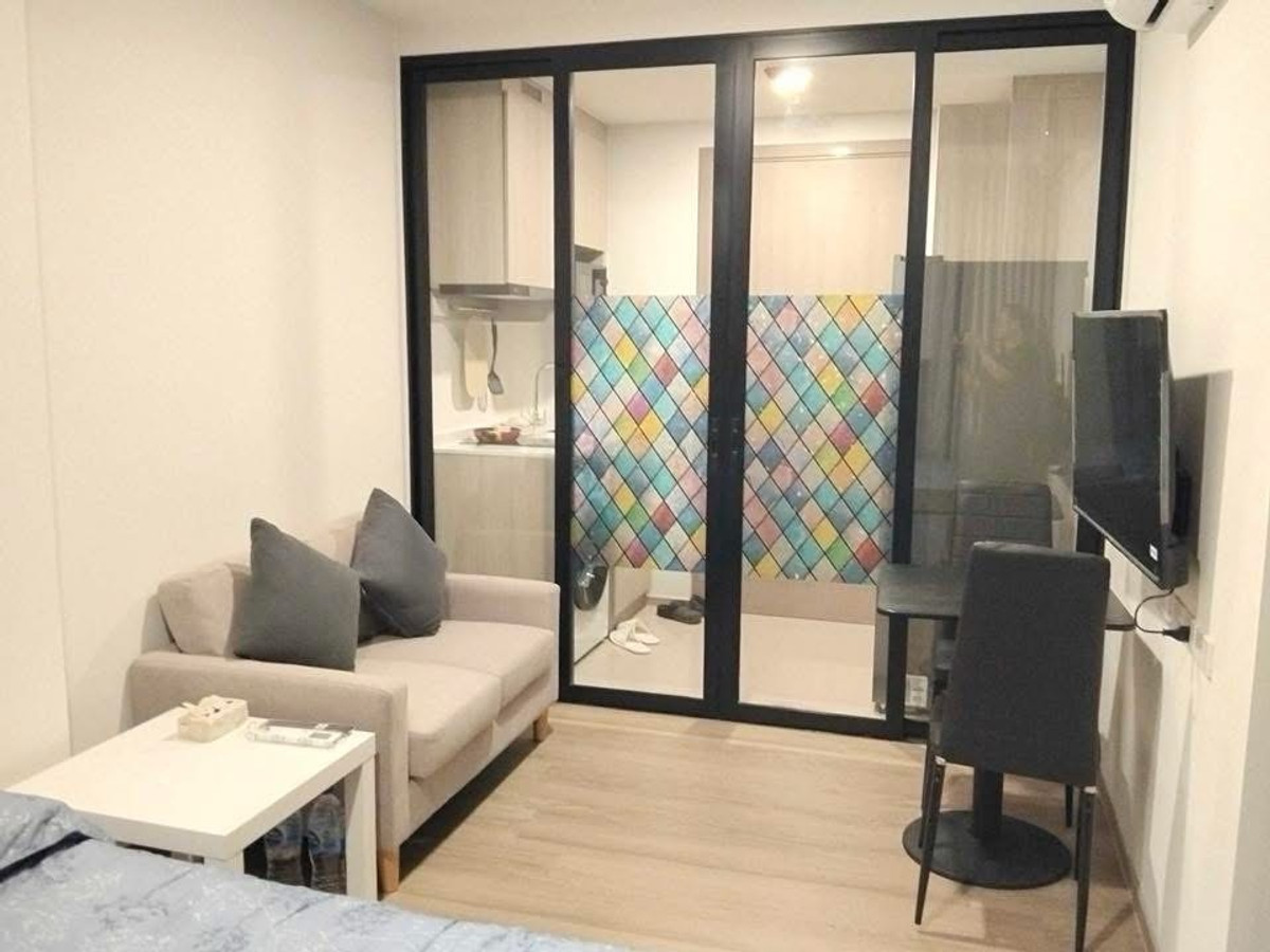 ให้เช่าคอนโดปิ่นเกล้า จรัญสนิทวงศ์ : 💙@condocurator 💙 ให้เช่า Origin Play Bangkhunnon Triple Station เฟอร์นิเจอร์ครบ มีเครื่องซักผ้า [PM4781]