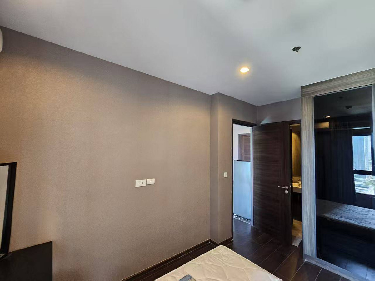 For RentCondoSukhumvit, Asoke, Thonglor : Condo for rent C Ekkamai, fully furnished condo, ready to move in, close to BTS Ekkamai and many department stores!!