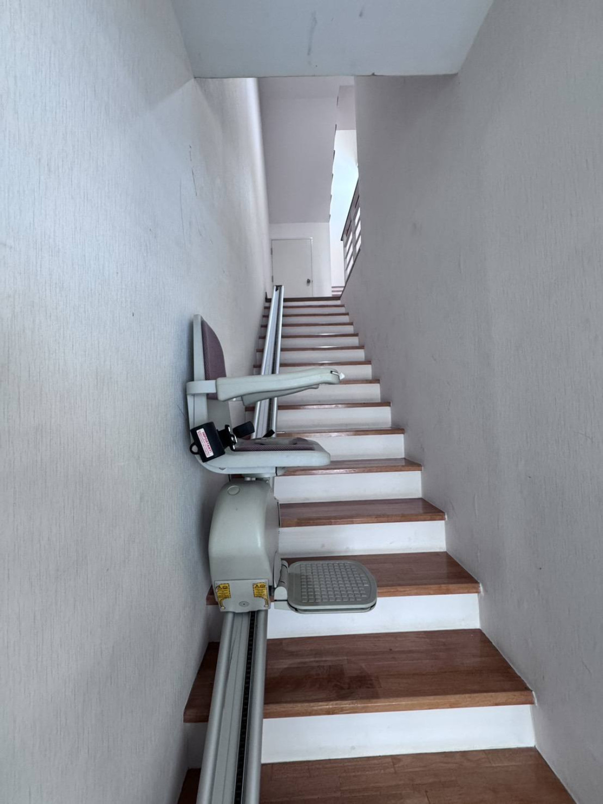 ขายทาวน์โฮมพัฒนาการ ศรีนครินทร์ : ขายทาวน์เฮ้าส์/ทาวน์โฮม  บ้านกลางเมือง เอส - เซ้นส์ ศรีนครินทร์ หนองบอน เขต ประเวศ กรุงเทพ CX-146194