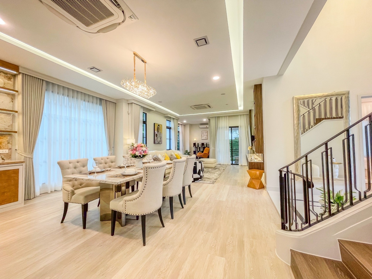 For SaleHousePattanakan, Srinakarin : Nantawan Rama 9 - New Krungthepkretha / 4 Bedrooms (FOR SALE) BZD150