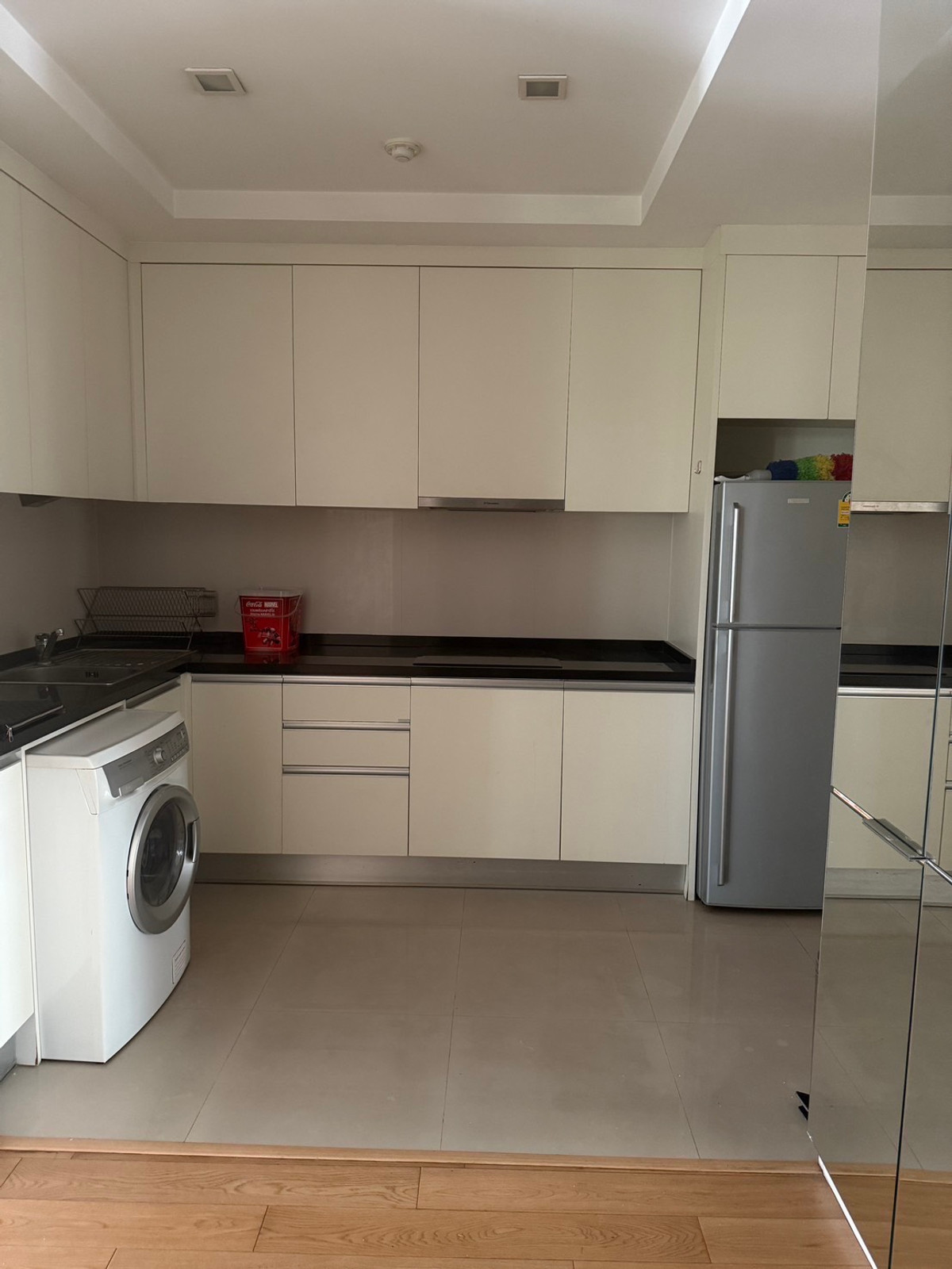 ให้เช่าคอนโดวิทยุ ชิดลม หลังสวน : ใหเช่า O2 Hip ใกล้ BTS เพลินจิต ห้องกว้างอยู่สบาย 64 ตร.ม. เฟอร์ครบ พร้อมเข้าอยู่ทันที