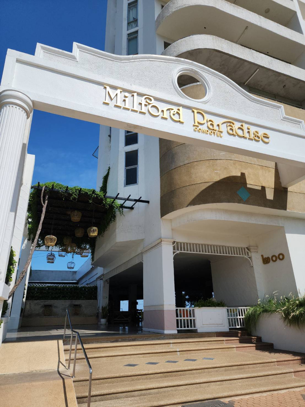 For SaleCondoHuahin, Prachuap Khiri Khan, Pran Buri : Condo for sale, Milford Paradise Hua Hin, 9th floor, next to private beach, sea view, newly renovated, fully furnished. Near Hua Hin Beach