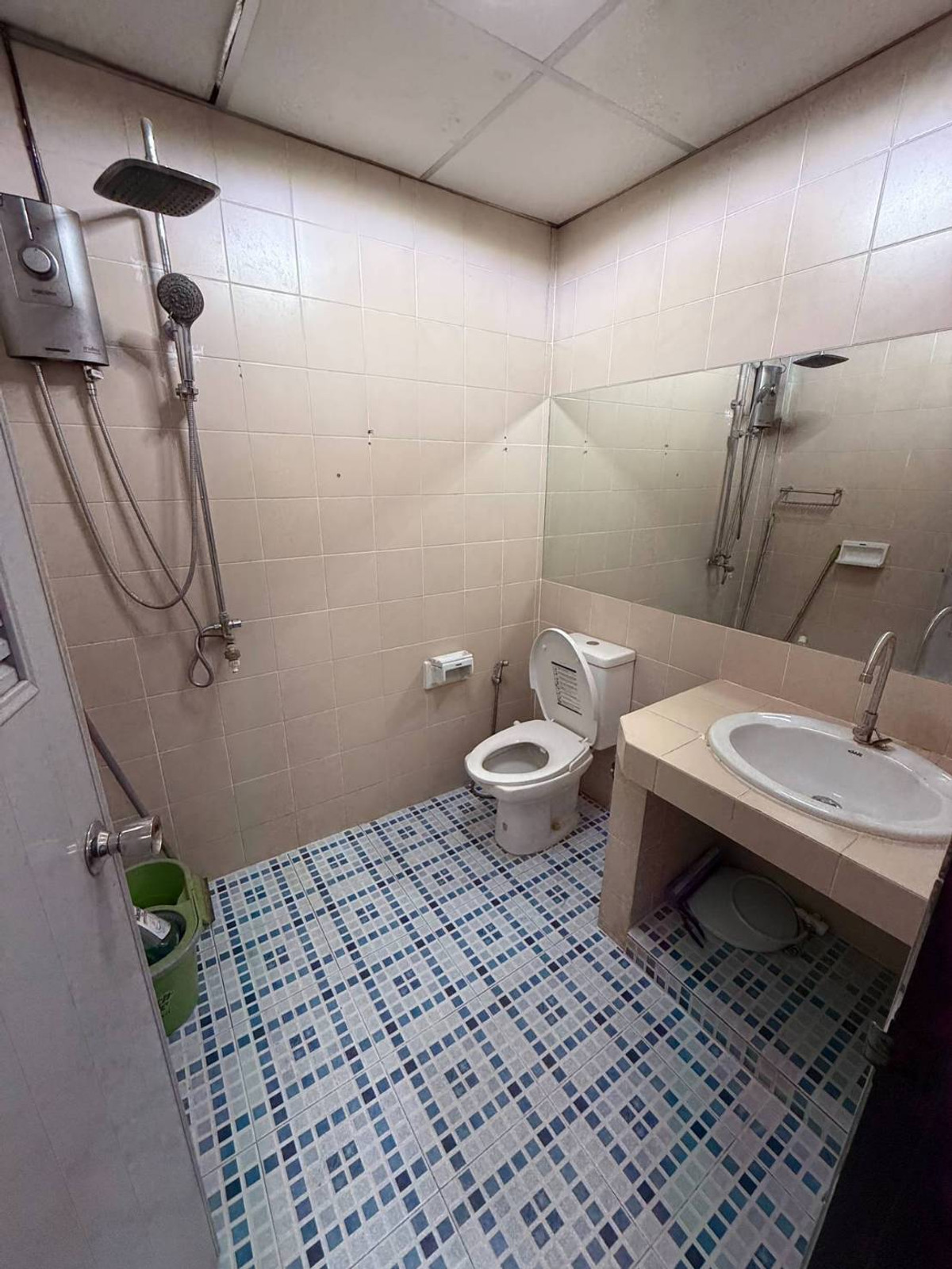 ขายทาวน์โฮมรามคำแหง หัวหมาก : บ้านบดินทรรักษา วังทองหลาง  / 2 ห้องนอน (ขาย), Baan Bodinthraraksa Wang Thonglang / 2 Bedrooms (FOR SALE) JANE020