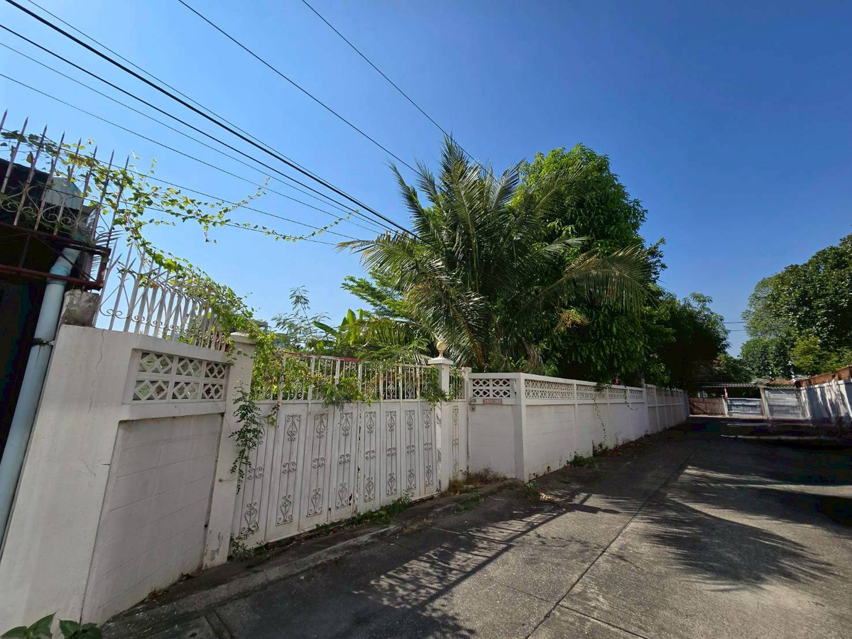 For SaleLandSukhumvit, Asoke, Thonglor : Land for sale, area 115 sq m (rectangle), very beautiful, good location (N.2017)