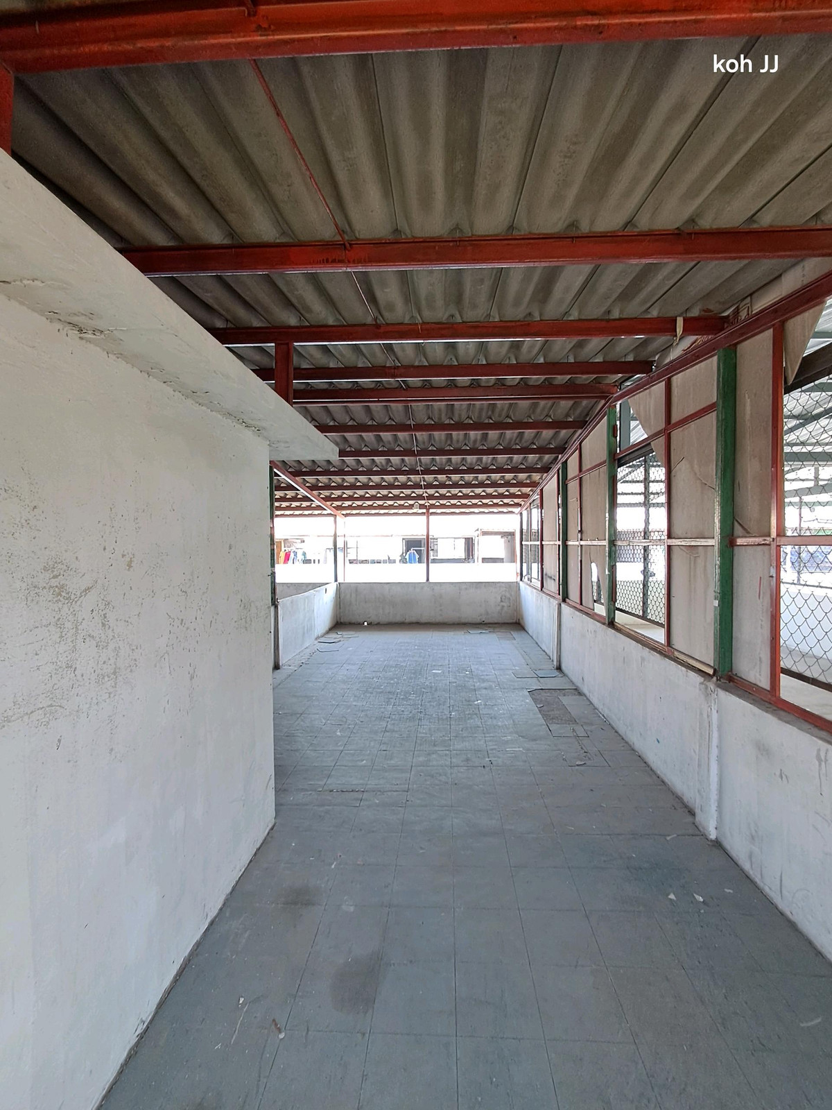 For RentShop HouseSamut Prakan,Samrong : Shophouse for rent, prime location! 4.5 floors, Soi Wat Dan 28 – cheapest price in this area, only 8,500