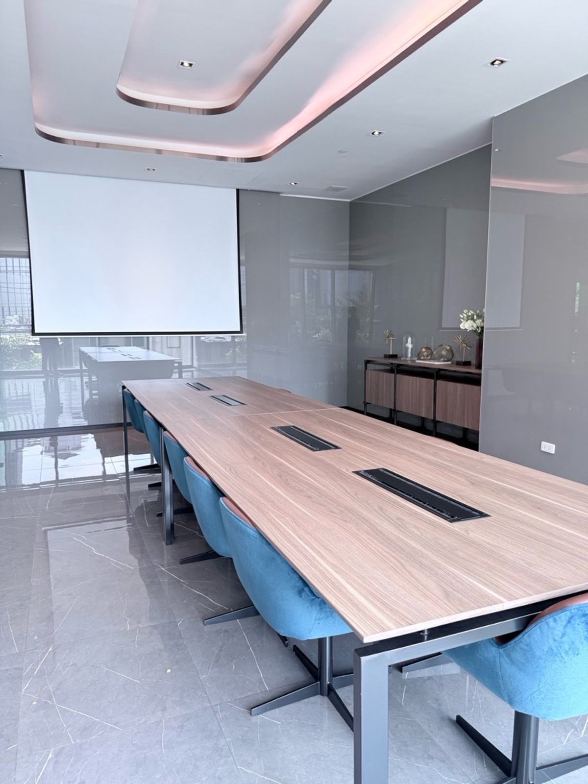 ขายคอนโดพระราม 9 เพชรบุรีตัดใหม่ RCA : 🏙 IDEO New Rama 9 2 ห้องนอน 52 ตร.ม. เพียง 4.5 ล้านบาท ราคาดีที่สุดในโครงการ