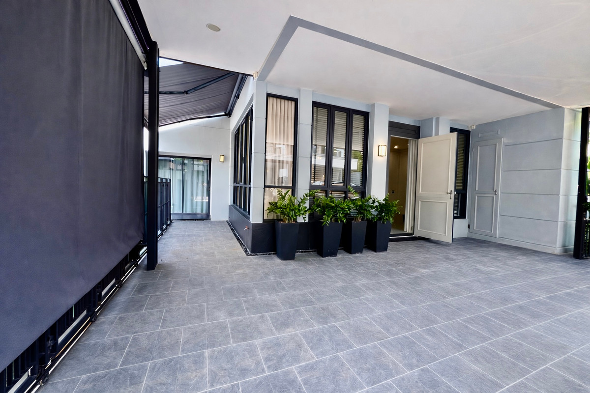 ขายนวมินทร์ รามอินทรา : ขายด่วน บ้านแฝดหรู 3 ชั้น Eton Residence เกษตร–นวมินทร์ – รามอินทรา | บ้านใหม่ไม่เคยเข้าอยู่ | ตกแต่งบิวอินกว่า 3 ล้านบาท