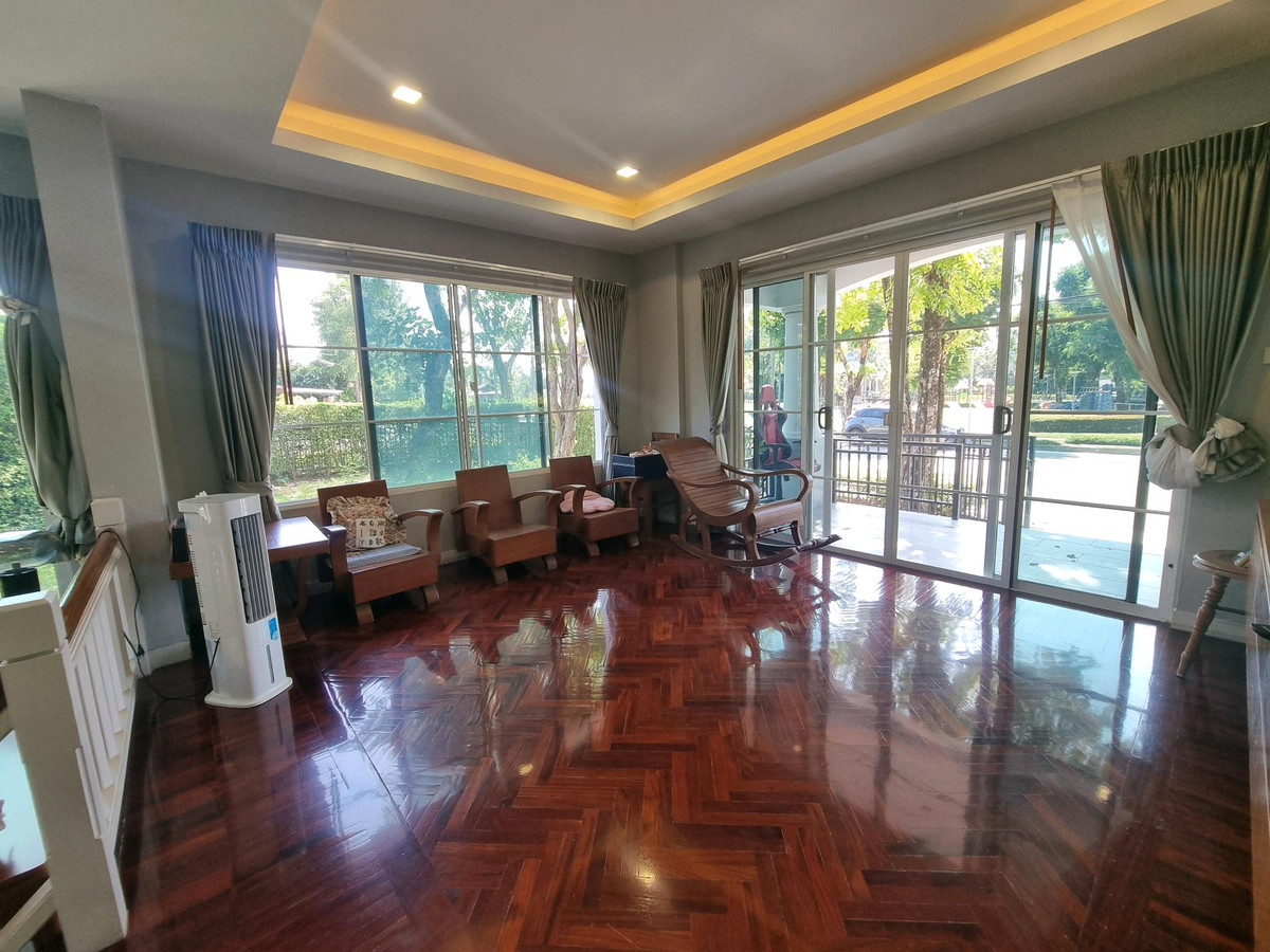 ให้เช่าบ้านนนทบุรี บางใหญ่ บางบัวทอง : ให้เช่าบ้านเดี่ยว ติดถนนราชพฤกษ์
หมู่บ้าน มัณฑนา ราชพฤกษ์ หลังมุม หน้าสวน ทำเลดี บ้านพร้อมเข้าอยู่