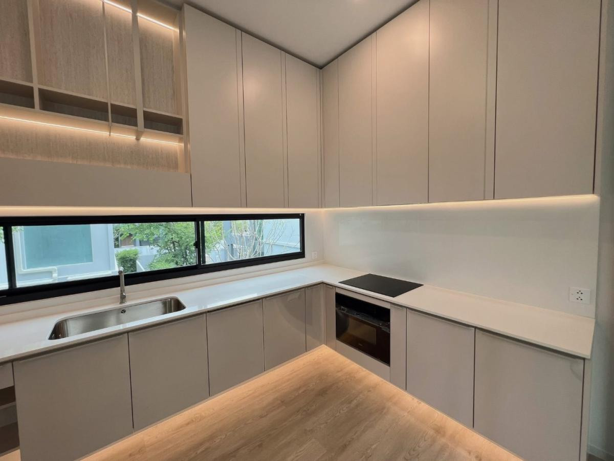 ขายบ้านพัฒนาการ ศรีนครินทร์ : VIVE Krungthep Kreetha | บ้านเดี่ยว Luxury ทิศเหนือ 4 นอน ราคา 58 MB. 📞: 065-626-5636 (คุณกี้)