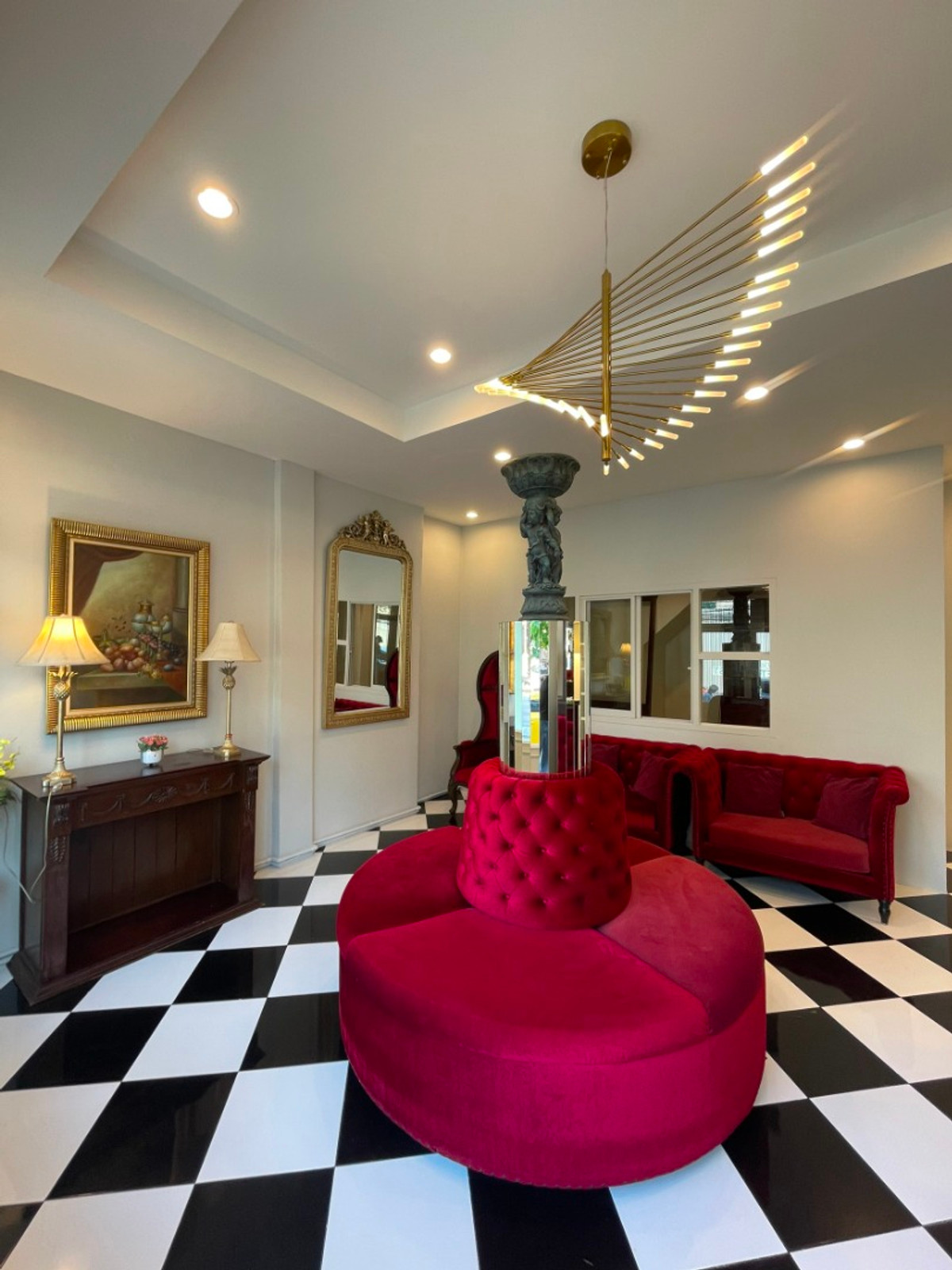 For RentShop HousePattanakan, Srinakarin : 🏢 3-Storey Commercial Building for Rent | On Krungthep Kreetha Road, Soi 7 | 5 Bedrooms Rent 50,000 THB/month 📞 065-626-5636 (Kie)