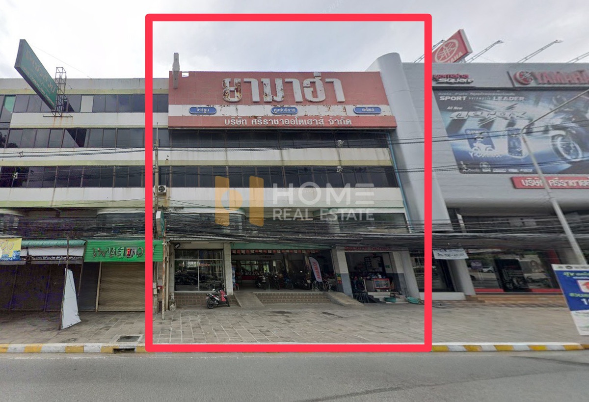 Shop HouseSriracha Laem Chabang Ban Bueng : Commercial building 4 units Sriracha Chonburi / 4 bedrooms (SALE & AVAILABLE) YEAN131