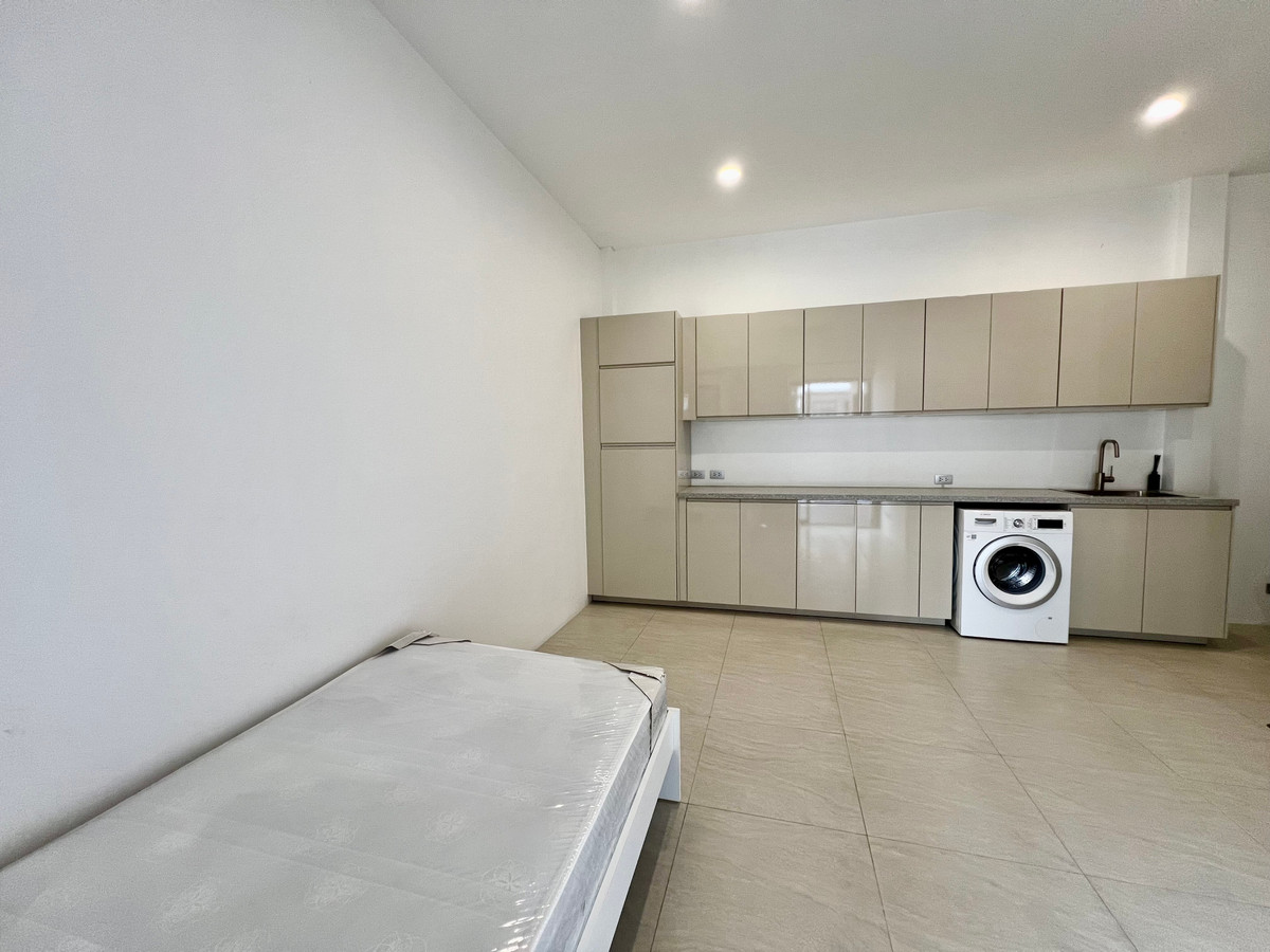 ขายนวมินทร์ รามอินทรา : ขายด่วน บ้านแฝดหรู 3 ชั้น Eton Residence เกษตร–นวมินทร์ – รามอินทรา | บ้านใหม่ไม่เคยเข้าอยู่ | ตกแต่งบิวอินกว่า 3 ล้านบาท